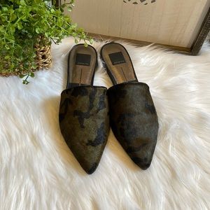 Dolce Vita Flat Mule, Camo/Fur, 8.5